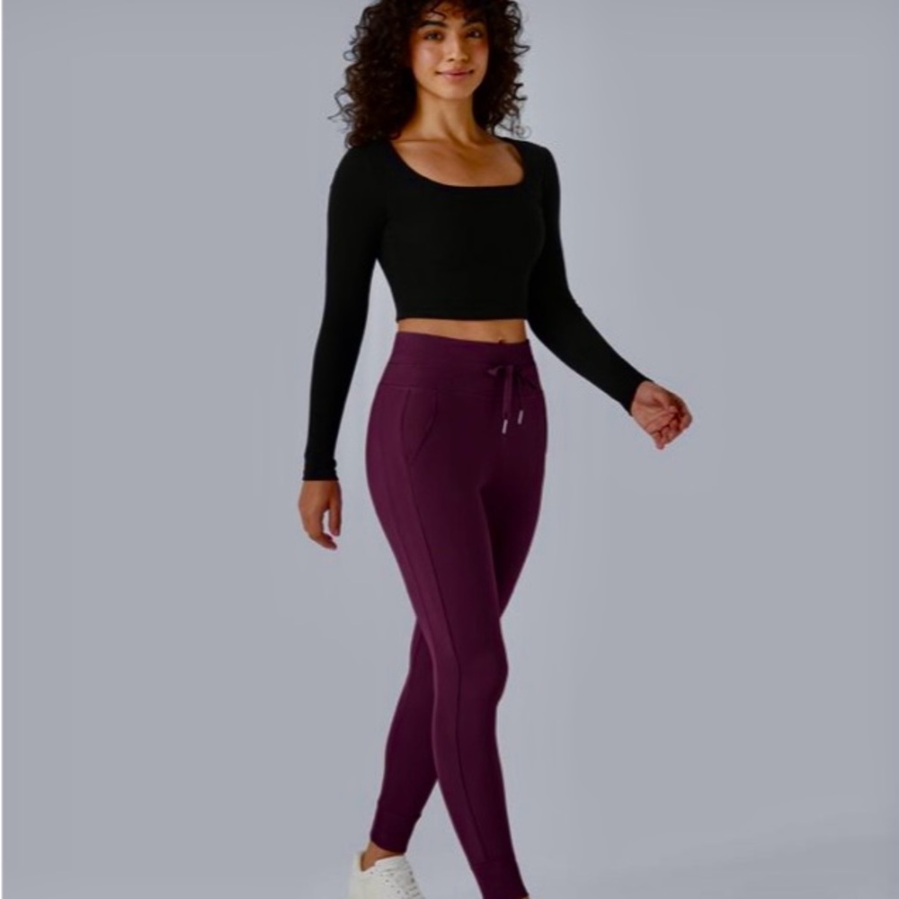 HALARA Women's Plush High- Waisted Drawstring Pocket Plain Purple Joggers